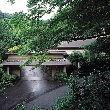 Oku Yugawara Tsubaki Hotel Bagian luar foto
