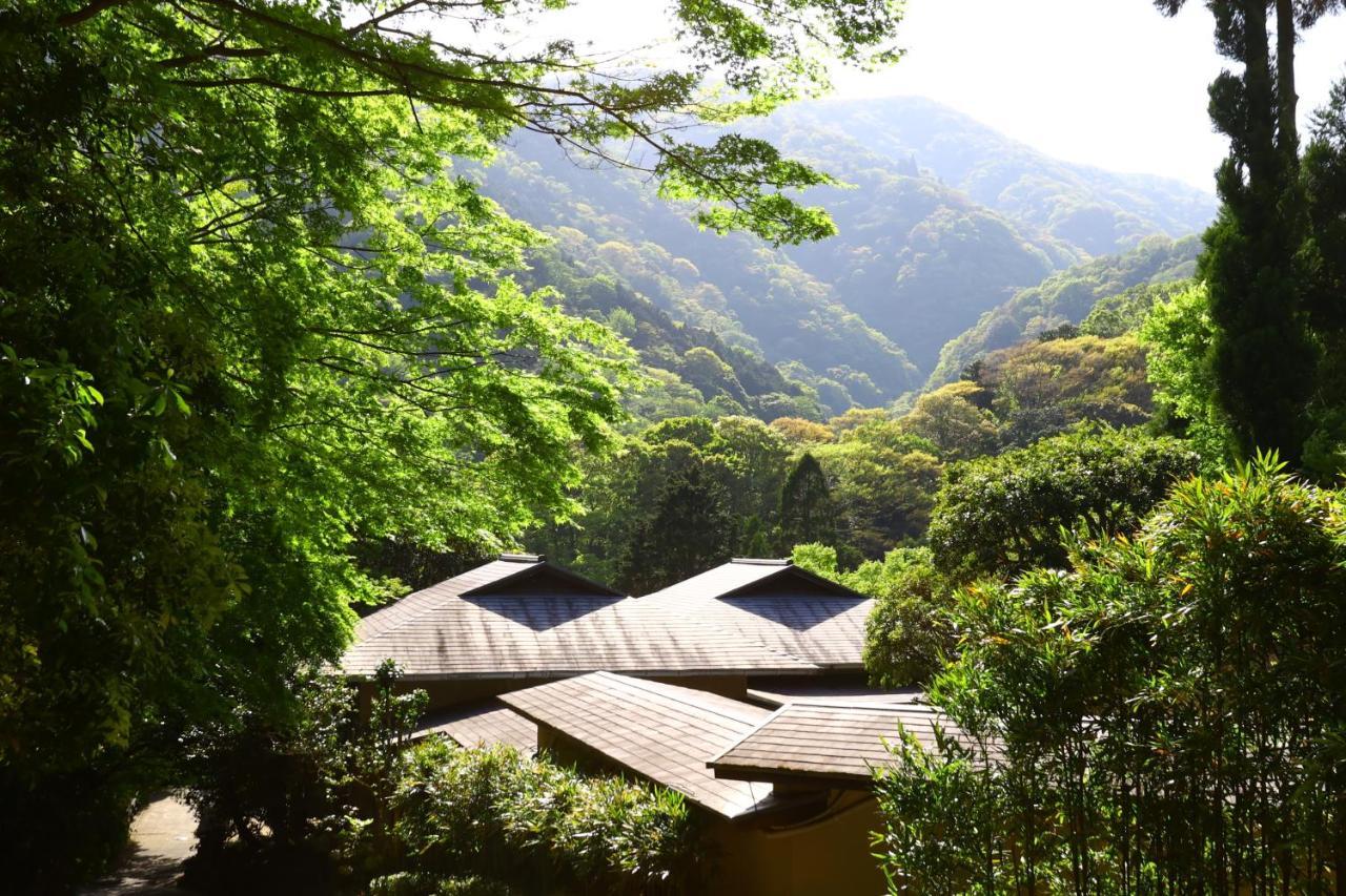 Oku Yugawara Tsubaki Hotel Bagian luar foto